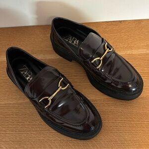 Brown Zara Loafers size 7.5 / 38